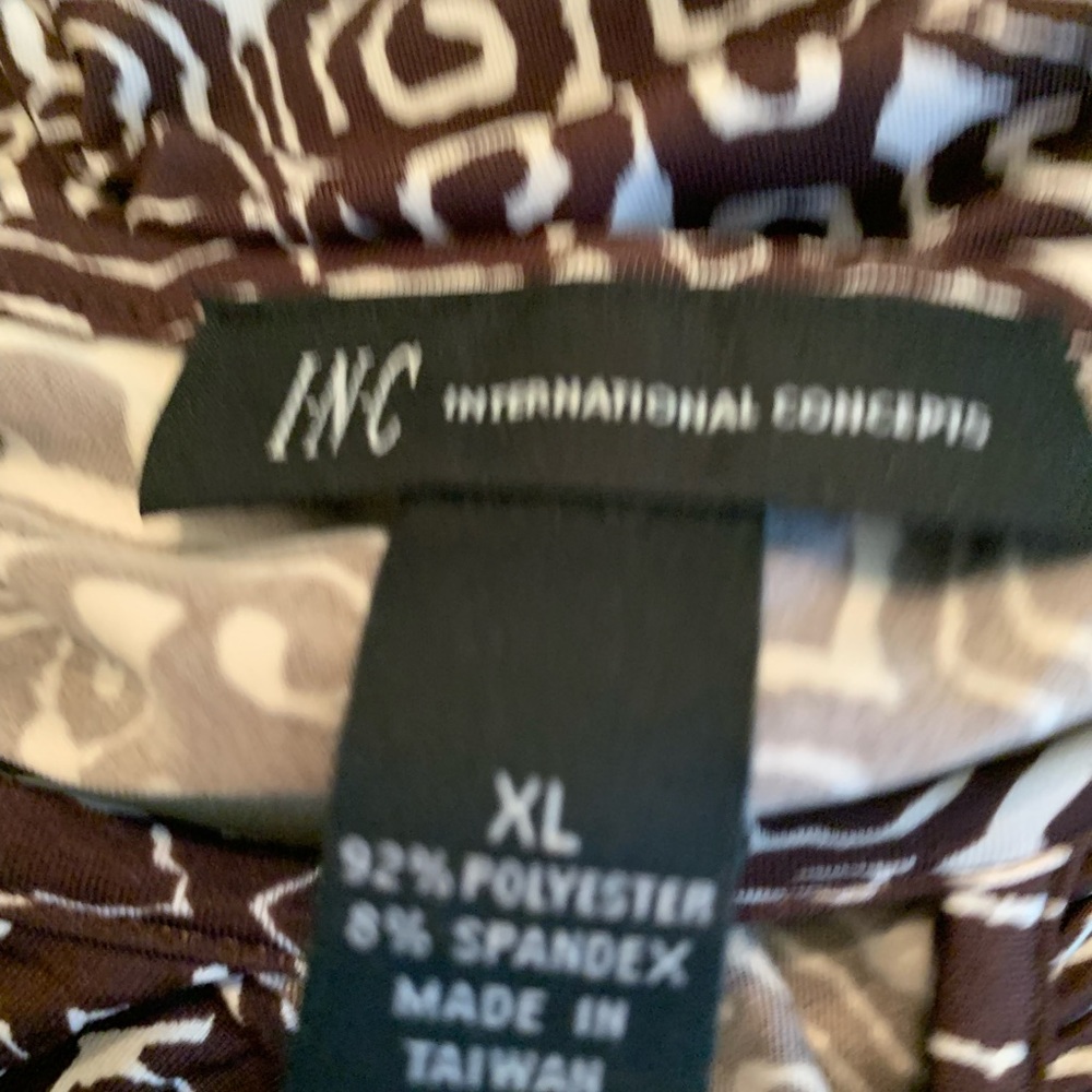 INC Patterned Ruched Top - Picture 3 of 3